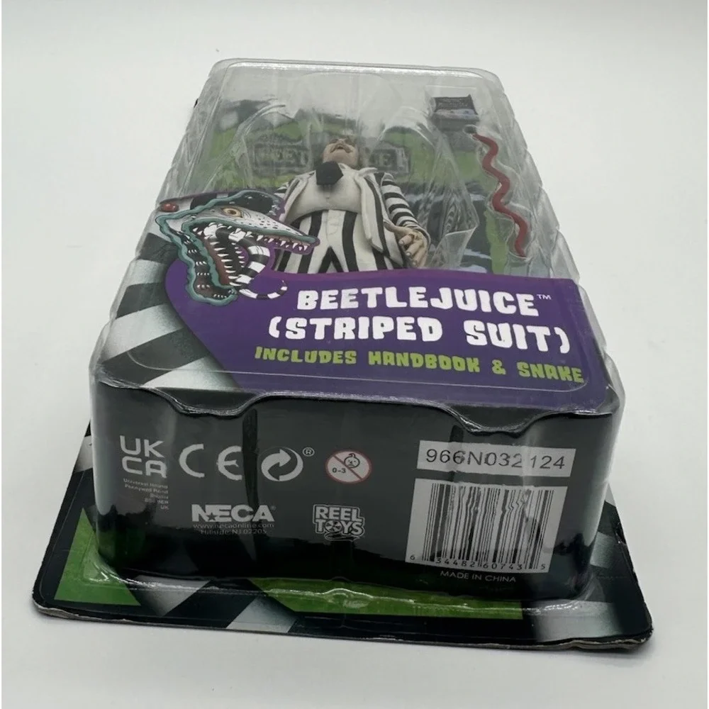 NECA BEETLEJUICE STRIPED SUIT 7